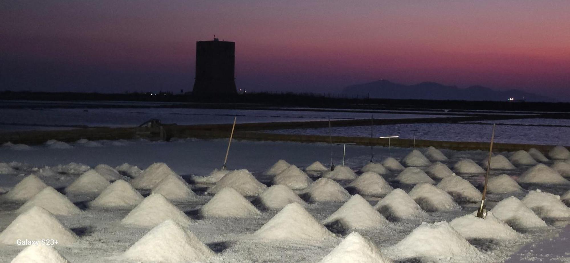 مبيت وإفطار Torre Nubia Brezza Salina المظهر الخارجي الصورة